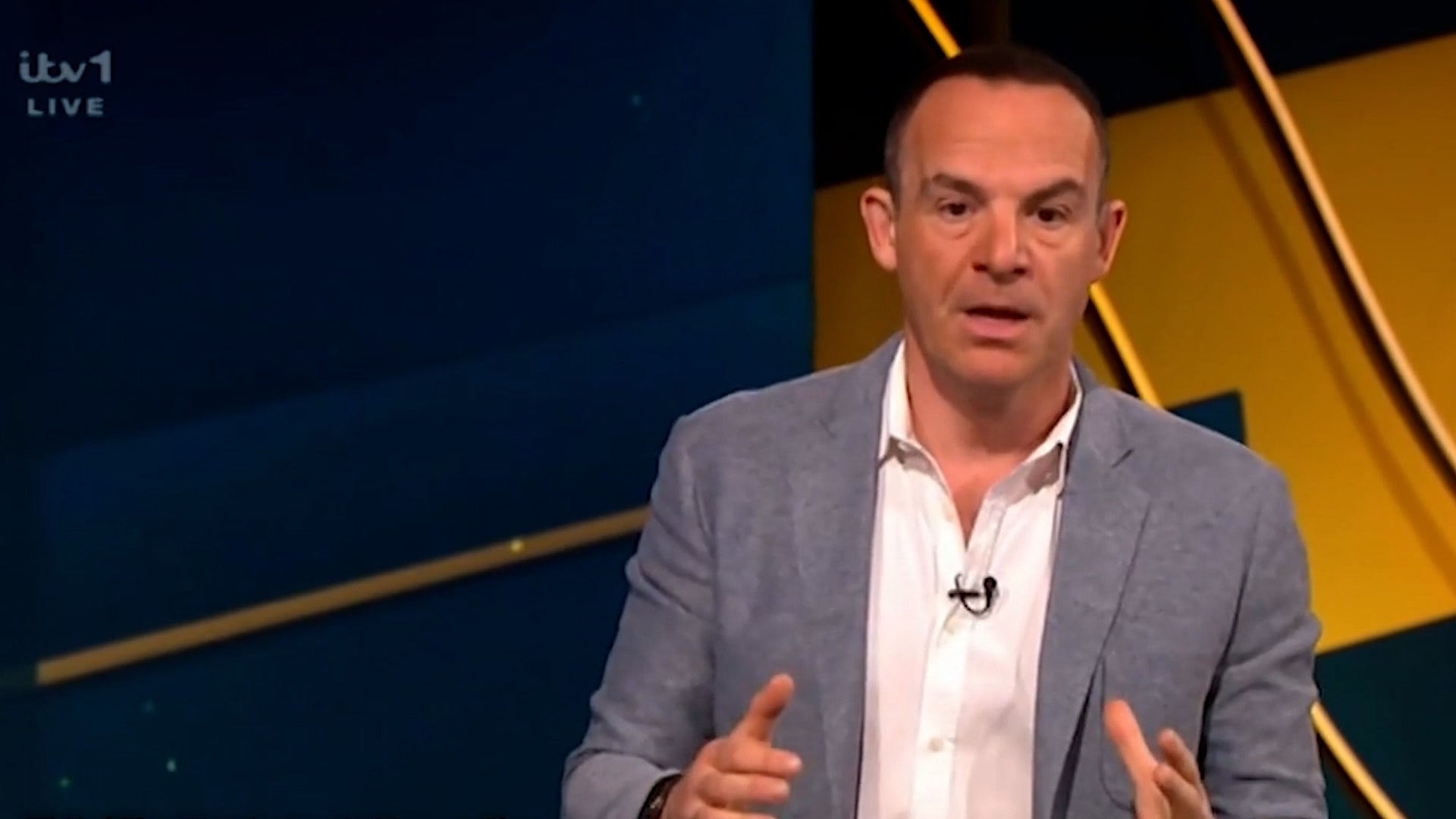 Martin Lewis Tells Britons To Check Payslips Within Days Or Risk ...